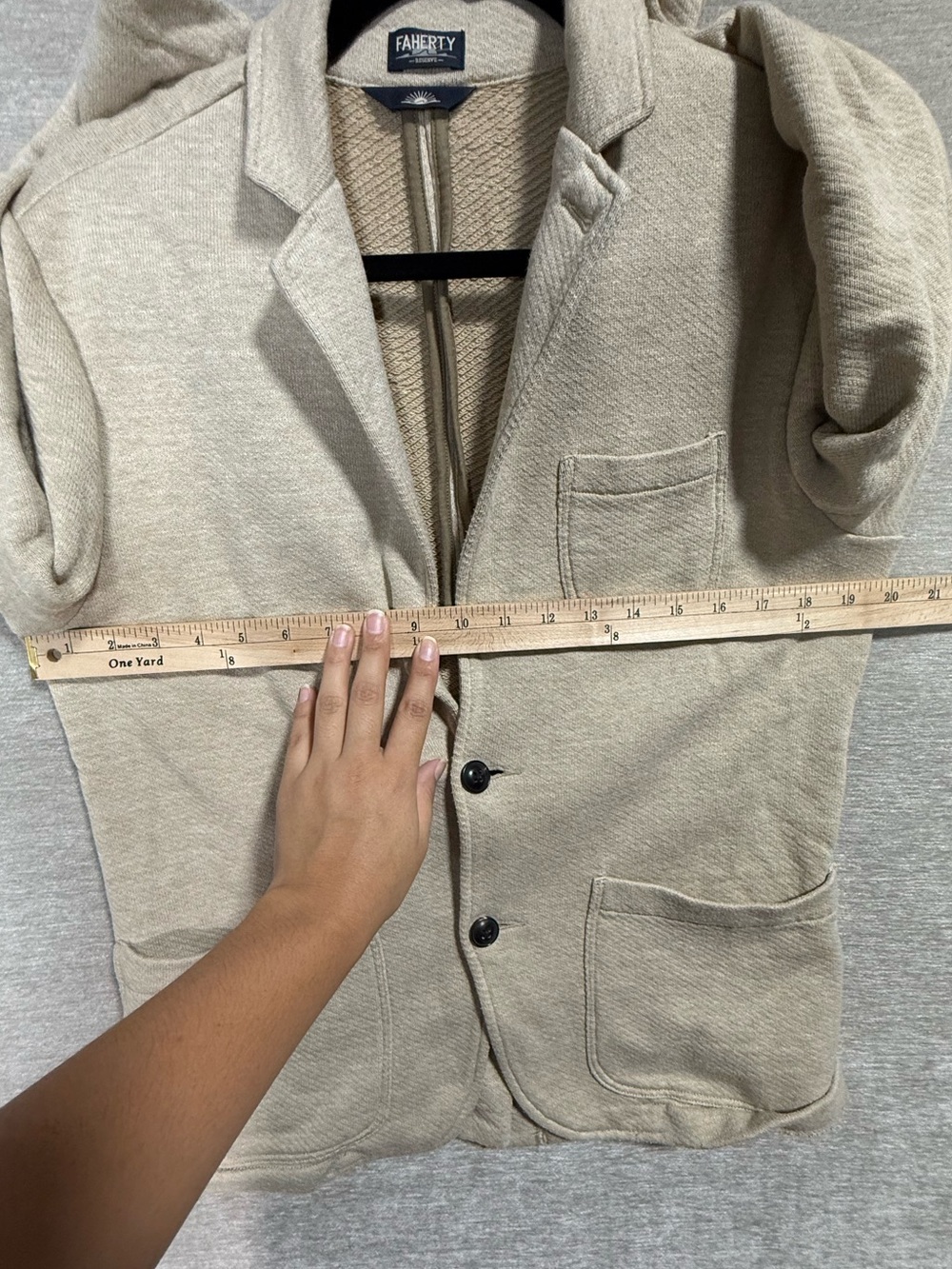 Faherty Lightweight Beige Knit Sport Coat - Picture 7 of 7